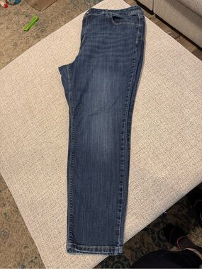 Simply Vera Vera Wang Women’s Skinny Jeans - Dark Blue Denim